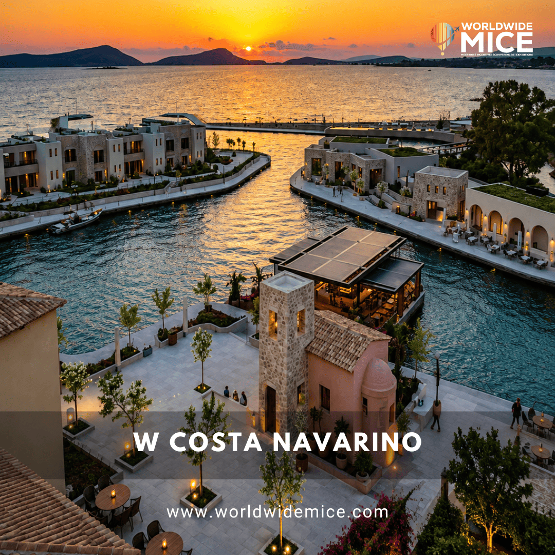 W Costa Navarino